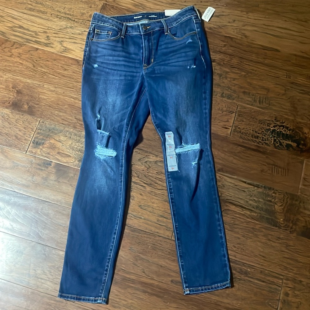 Old Navy Mid-Rise Pop Icon Skinny Jeans